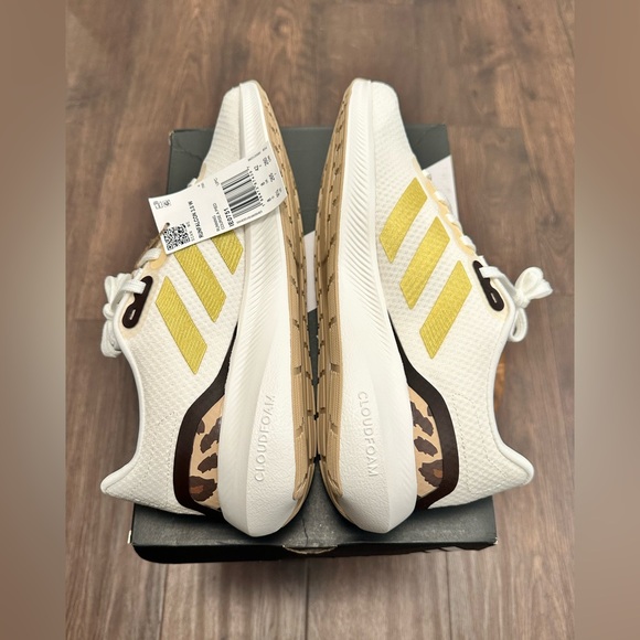 Adidas Women’s Runfalcon 3 Core White Gold Metallic Magic Beige, Size 9.5 - Picture 8 of 10